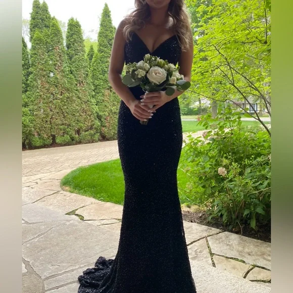 La Femme | Dresses | Black La Femme Prom Gown Dress Size 2 Black Sequined  Long With Lace Panels | Poshmark
